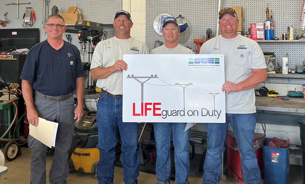 MREA Recognizes John Smith, Tanner Smith and Steve Sell for RV Rescue